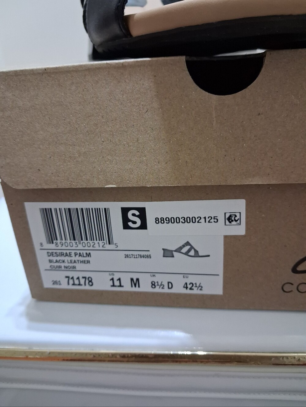 Clarks Sandals - Picture 6 of 6